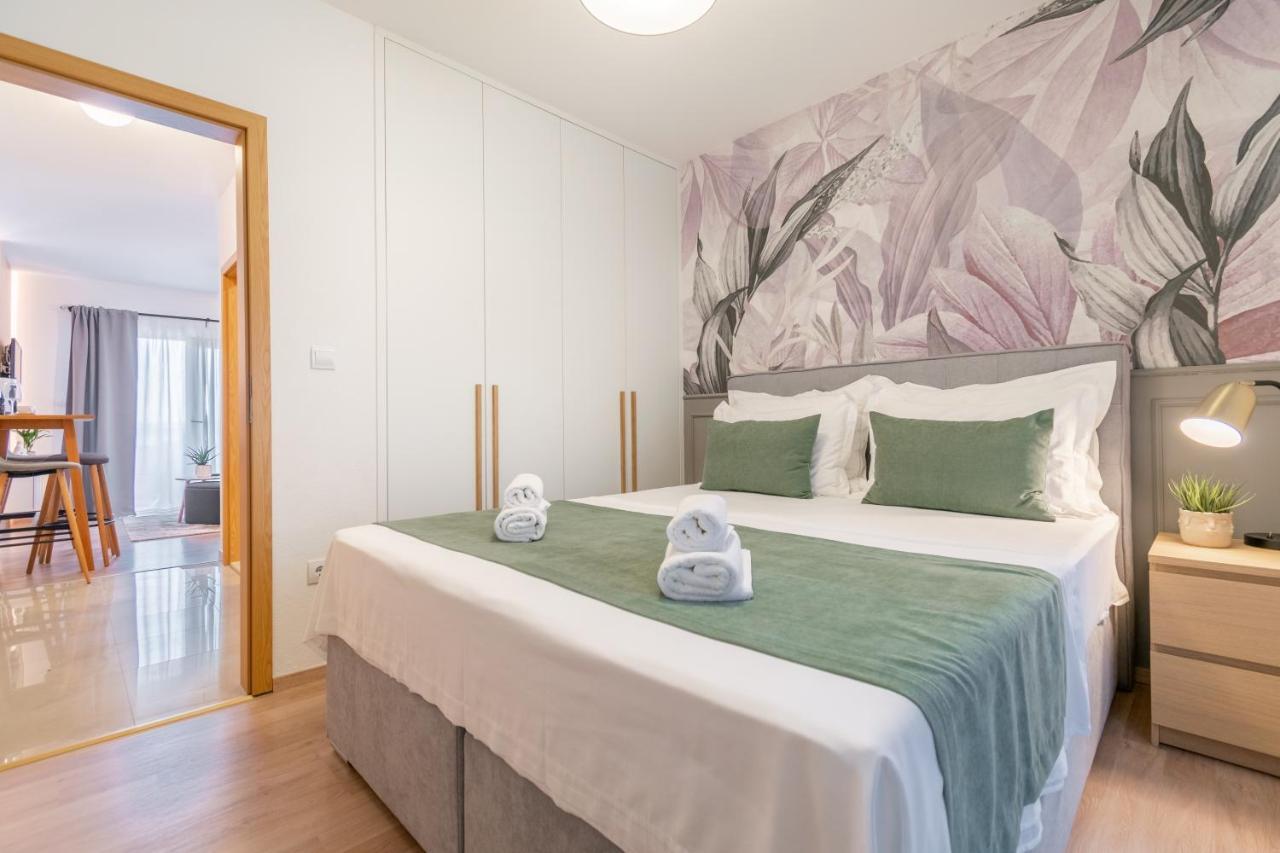 Apartmani Eterovic Baška Voda Eksteriør billede