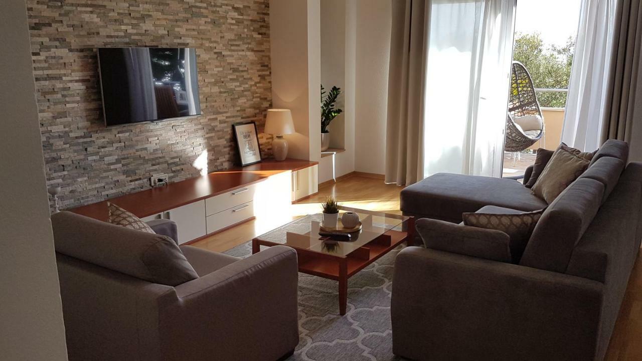 Apartmani Eterovic Baška Voda Eksteriør billede